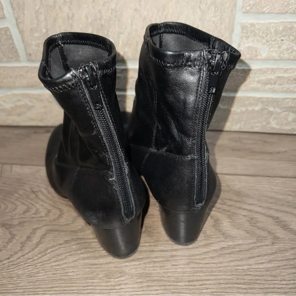 Sole Society Black Pasil Heeled Ankle Booties‎ Size 6.5
